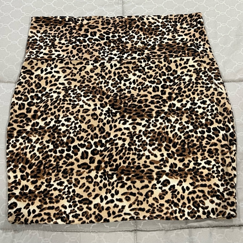 Leopard Print Skirt size S